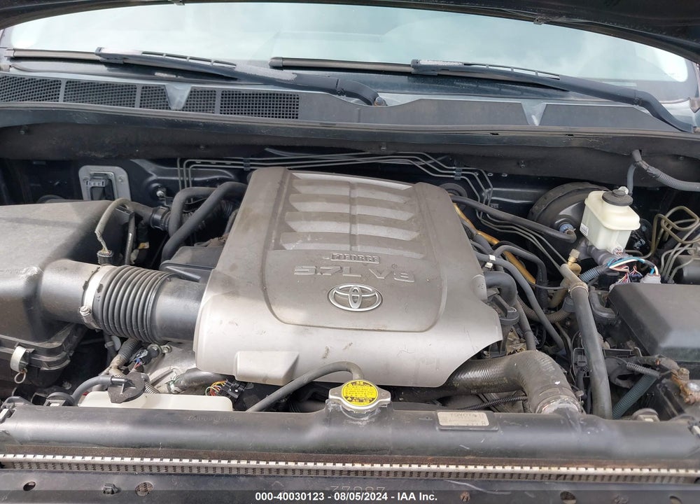 2010 TOYOTA TUNDRA GRADE 5.7L V8 VIN: 5TFUW5F19AX125228