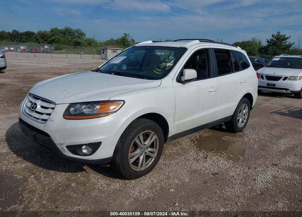 2011 HYUNDAI SANTA FE SE VIN: 5XYZHDAG8BG030069