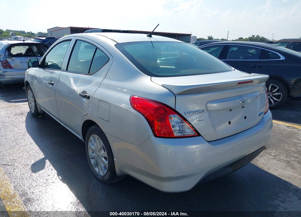 2015 NISSAN VERSA 1.6 S+ VIN: 3N1CN7AP2FL943086