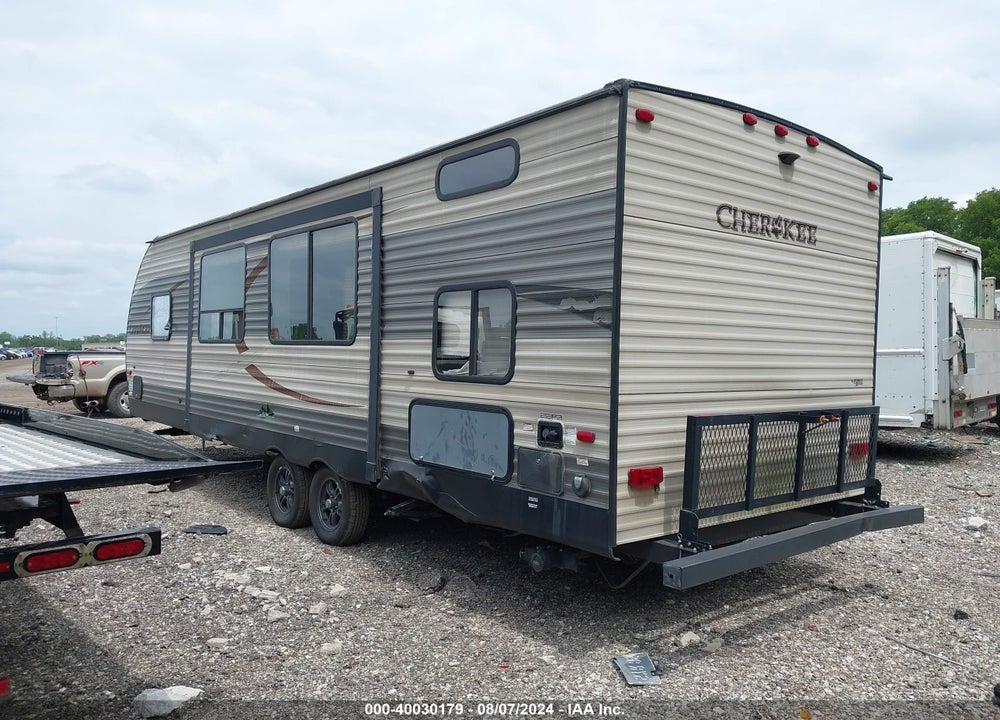 2016 FOREST RIVER CHEROKEE LTD VIN: 4X4TCKC26GX122192