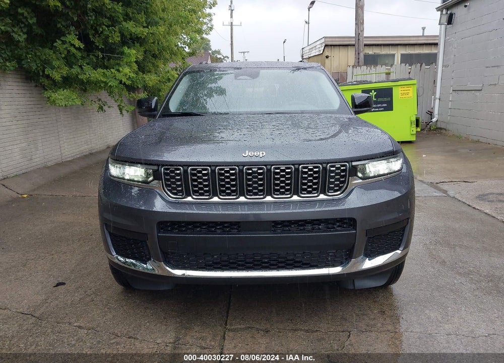 2023 JEEP GRAND CHEROKEE L LAREDO 4X4 VIN: 1C4RJKAG2P8881811