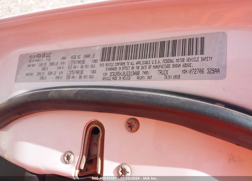 2018 RAM 2500 TRADESMAN 4X4 8' BOX VIN: 3C6UR5HJ9JG313408