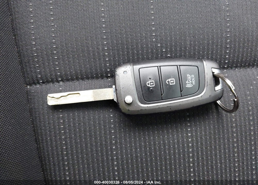 2021 HYUNDAI VENUE VIN: KMHRB8A3XMU067112