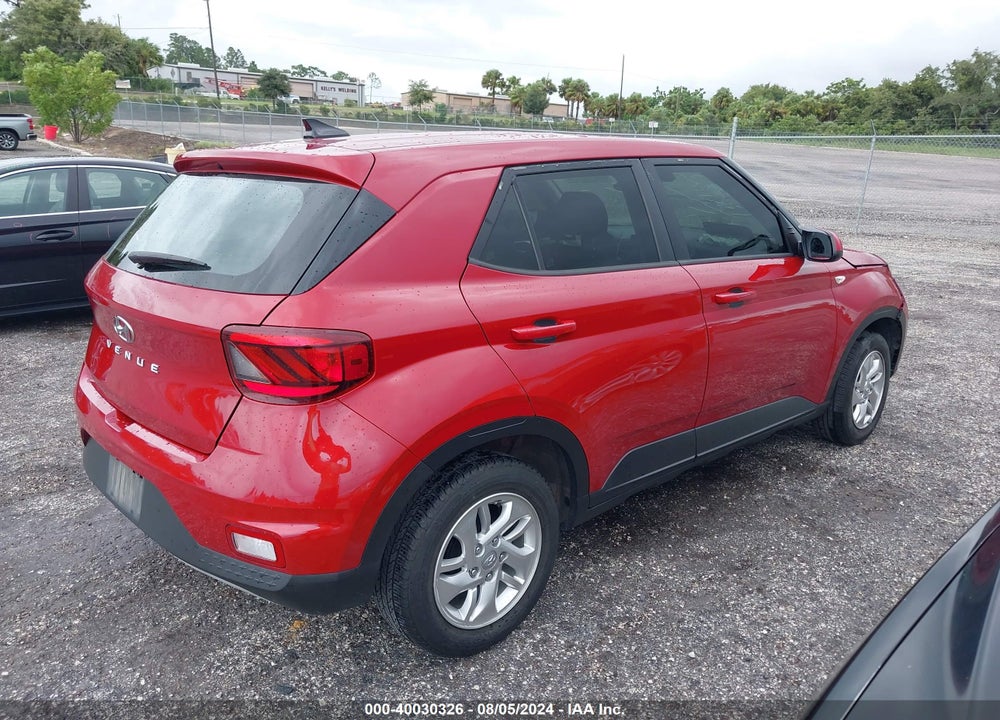 2021 HYUNDAI VENUE VIN: KMHRB8A3XMU067112