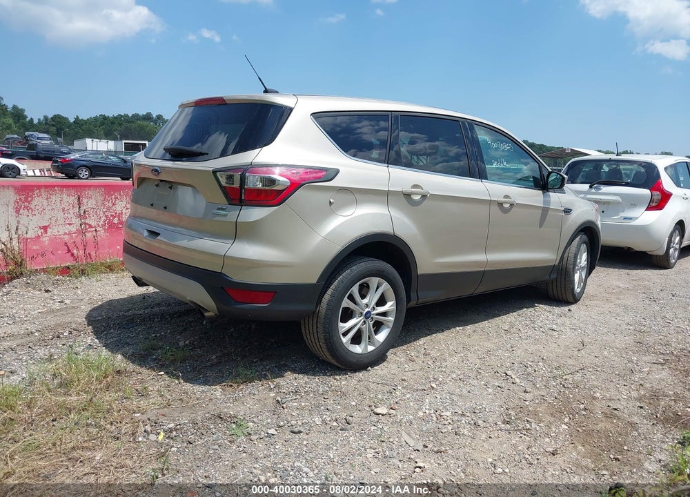 2017 FORD ESCAPE SE VIN: 1FMCU0GD5HUB19835