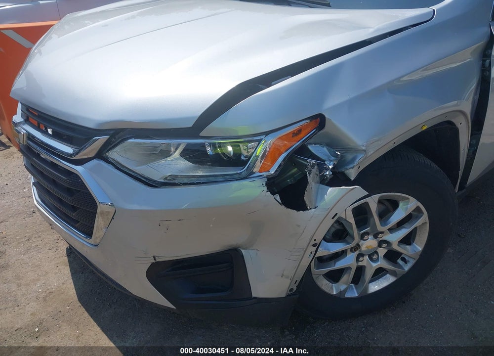 2021 CHEVROLET TRAVERSE FWD LS VIN: 1GNERFKWXMJ136871