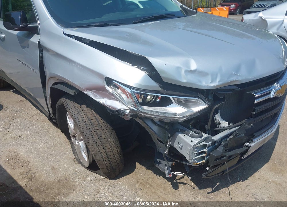 2021 CHEVROLET TRAVERSE FWD LS VIN: 1GNERFKWXMJ136871