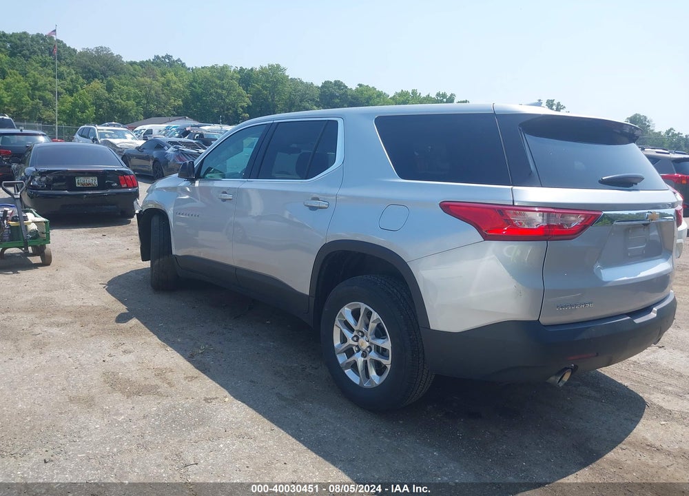 2021 CHEVROLET TRAVERSE FWD LS VIN: 1GNERFKWXMJ136871