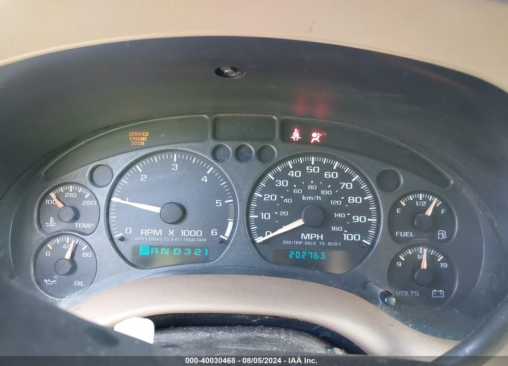 2002 CHEVROLET BLAZER VIN: 1GNCS13W52K215207