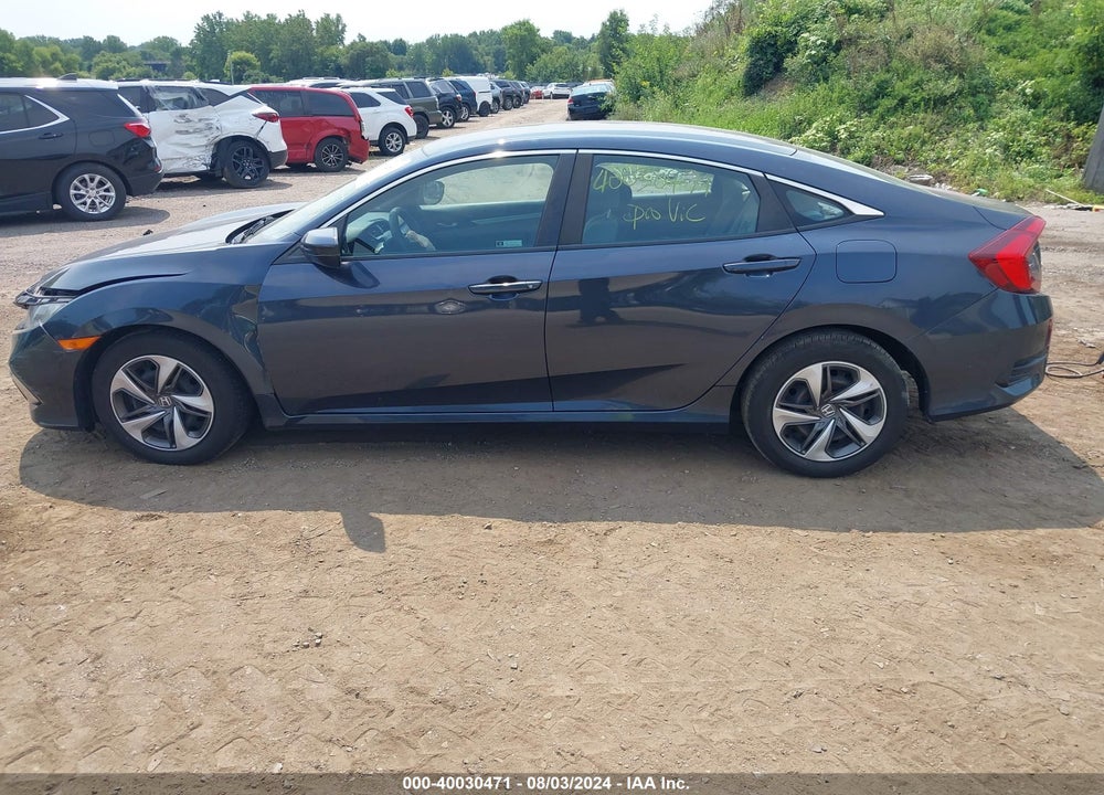 2019 HONDA CIVIC LX VIN: 19XFC2F6XKE031209