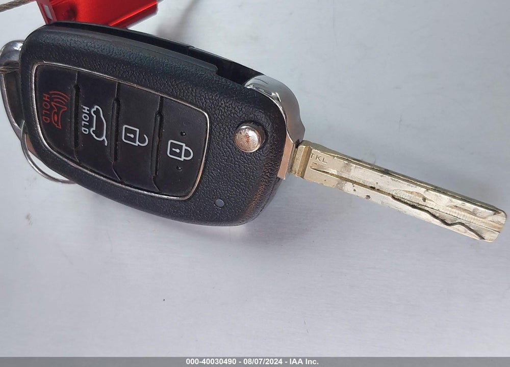 2019 HYUNDAI TUCSON SE VIN: KM8J2CA46KU063774
