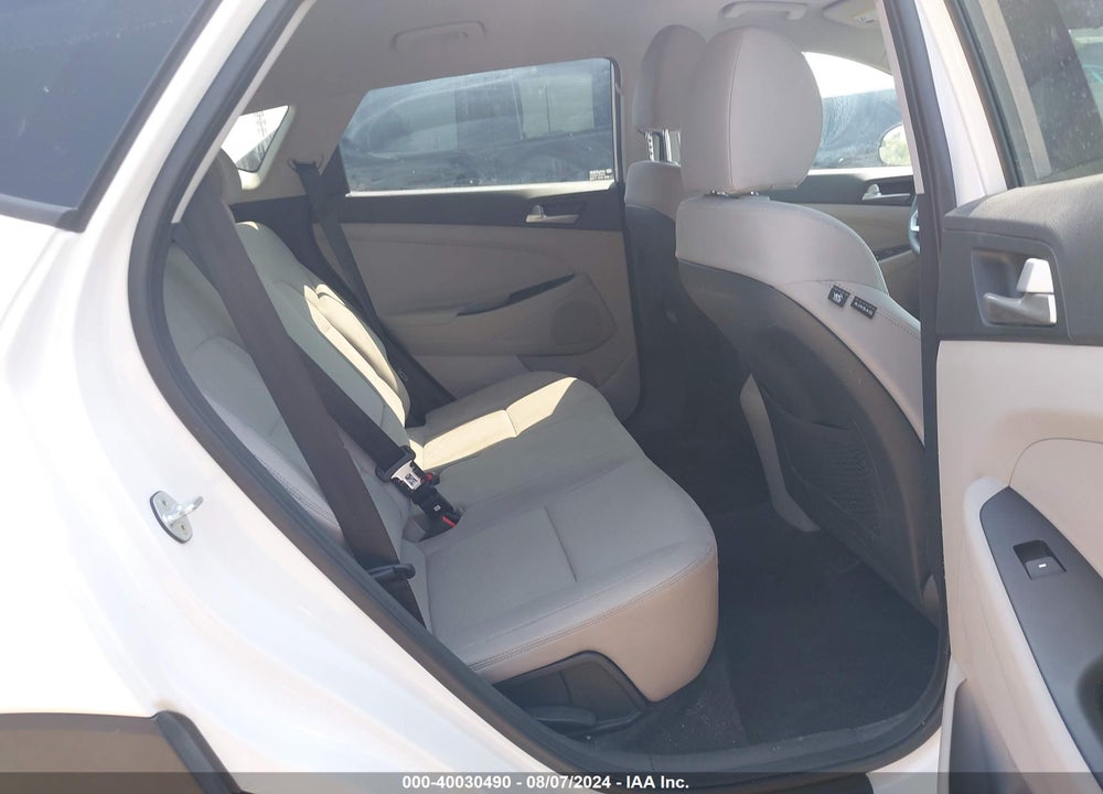 2019 HYUNDAI TUCSON SE VIN: KM8J2CA46KU063774