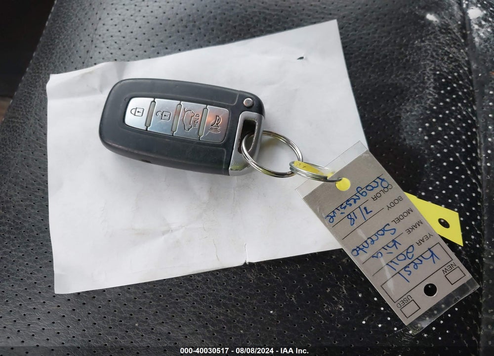 2011 KIA SORENTO SX V6 VIN: 5XYKWDA29BG115594