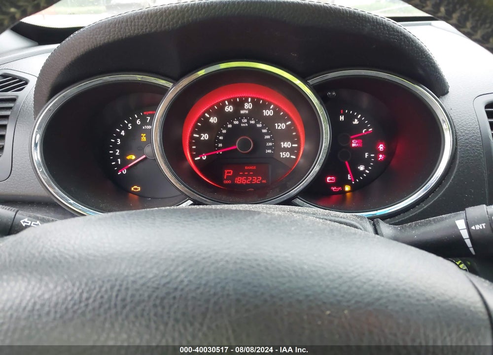 2011 KIA SORENTO SX V6 VIN: 5XYKWDA29BG115594