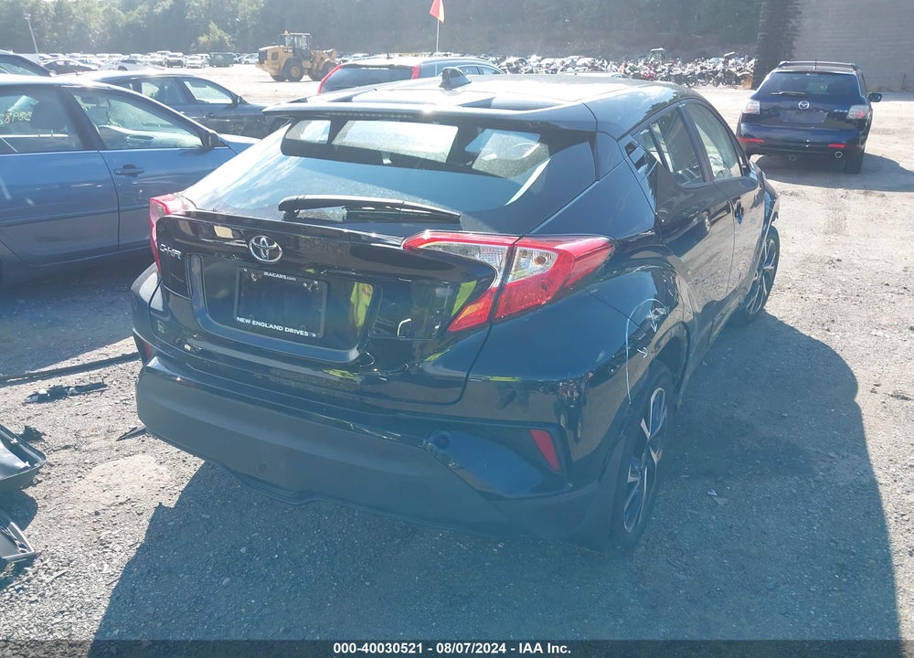 2021 TOYOTA C-HR XLE VIN: NMTKHMBX9MR121582