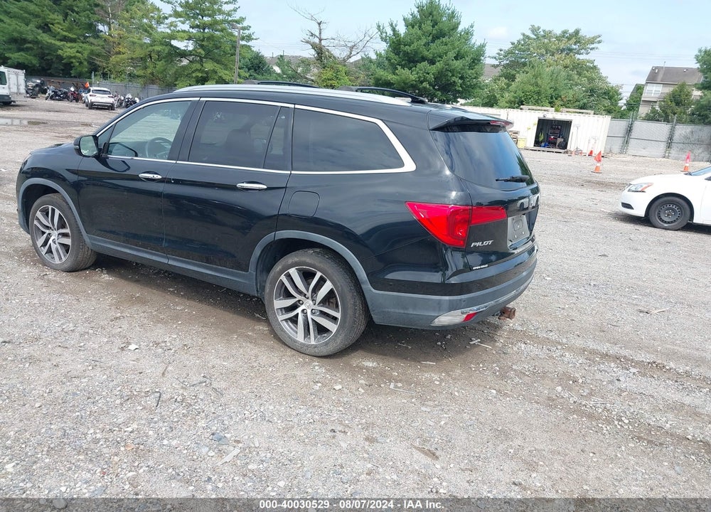 2017 HONDA PILOT VIN: 5FNYF6H94HB006579