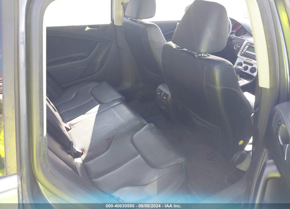 2009 VOLKSWAGEN PASSAT KOMFORT VIN: WVWXK73C19E070596