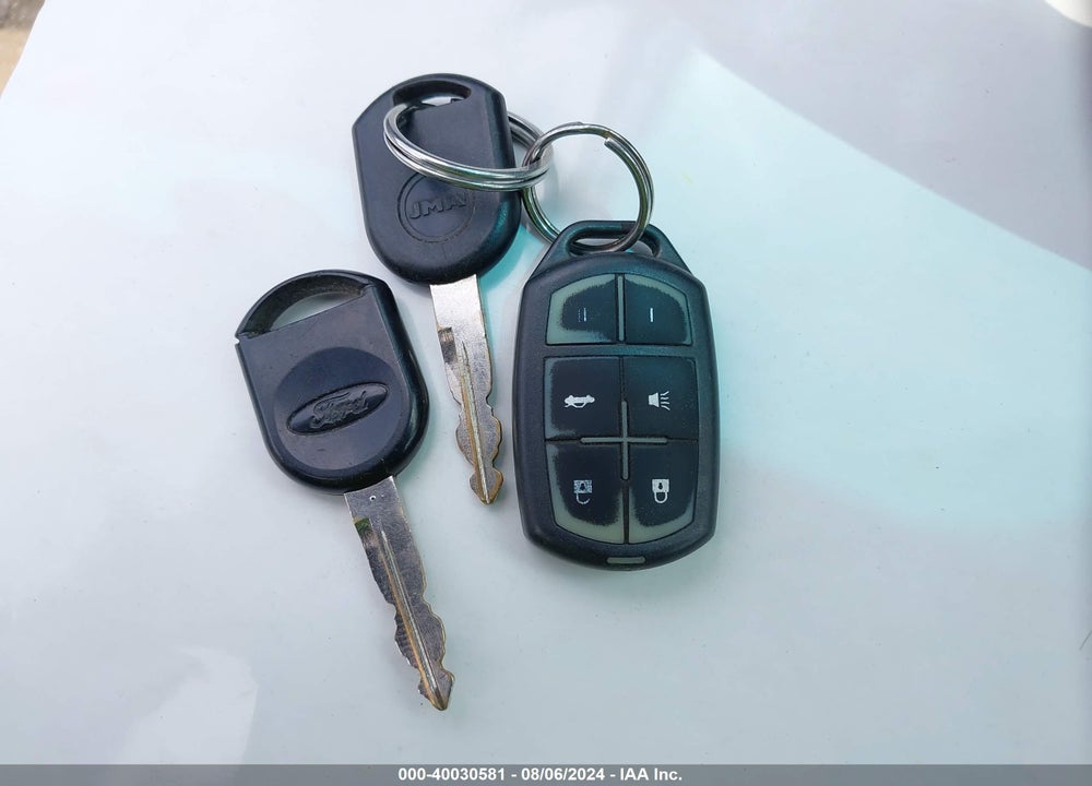2008 FORD FUSION SE VIN: 3FAHP07Z08R167639