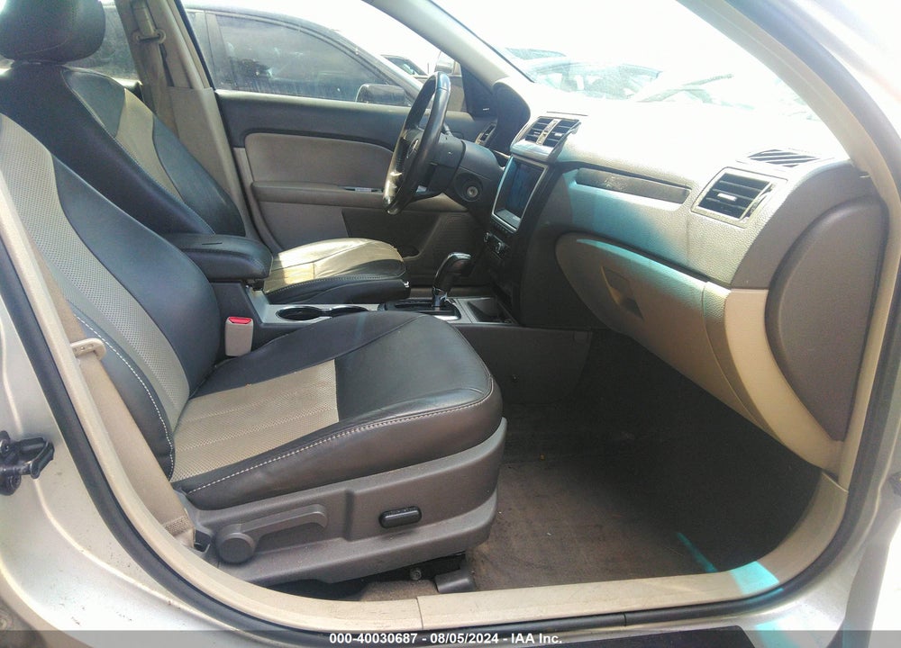 2010 MERCURY MILAN HYBRID VIN: 3MEDM0L39AR665569