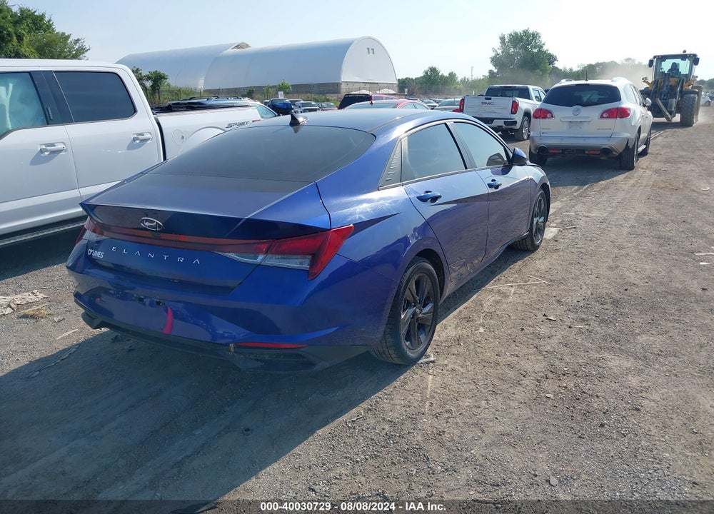 2021 HYUNDAI ELANTRA SEL VIN: 5NPLM4AG8MH010787