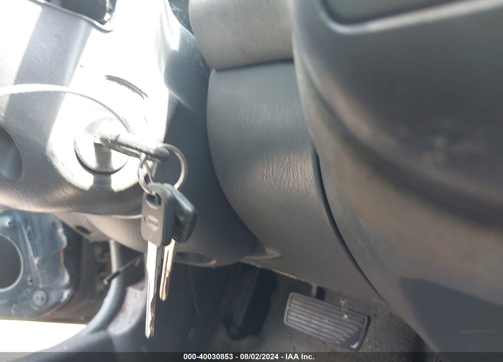 2000 HONDA CIVIC VALUE PACKAGE VIN: 2HGEJ6615YH508558