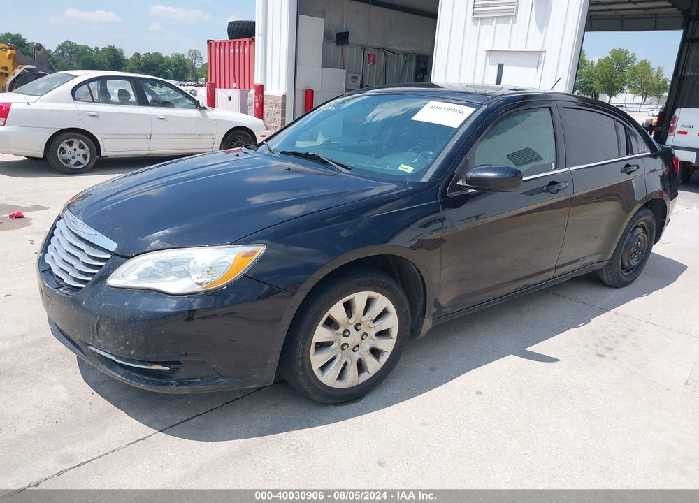 2014 CHRYSLER 200 LX VIN: 1C3CCBAB0EN213707