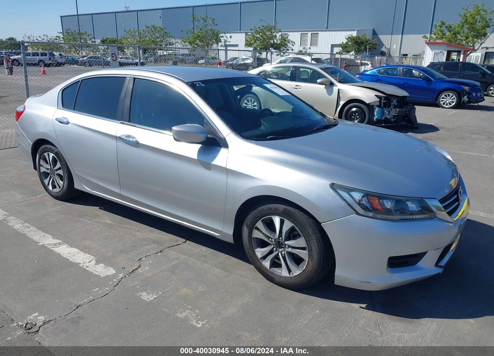 2013 HONDA ACCORD LX VIN: 1HGCR2F37DA082584