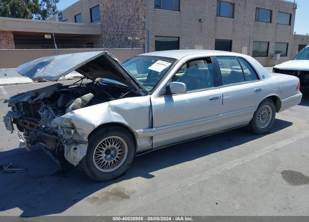 1992 MERCURY GRAND MARQUIS LS VIN: 2MECM75W6NX609978