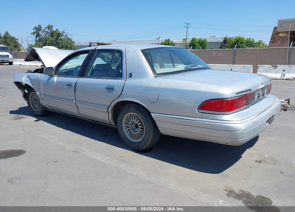 1992 MERCURY GRAND MARQUIS LS VIN: 2MECM75W6NX609978