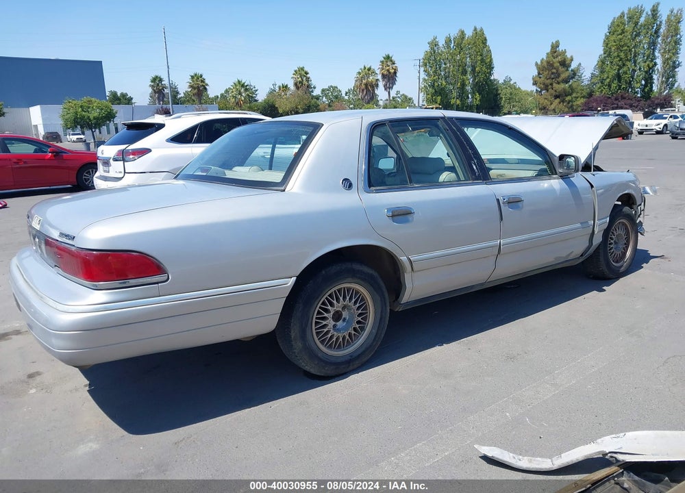 1992 MERCURY GRAND MARQUIS LS VIN: 2MECM75W6NX609978