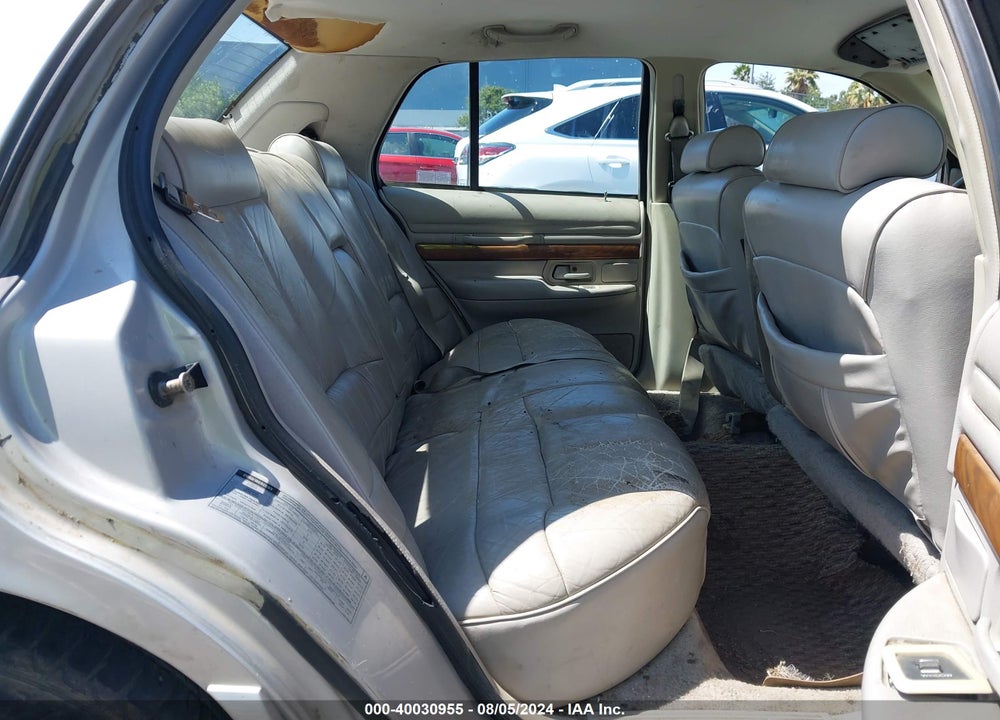 1992 MERCURY GRAND MARQUIS LS VIN: 2MECM75W6NX609978