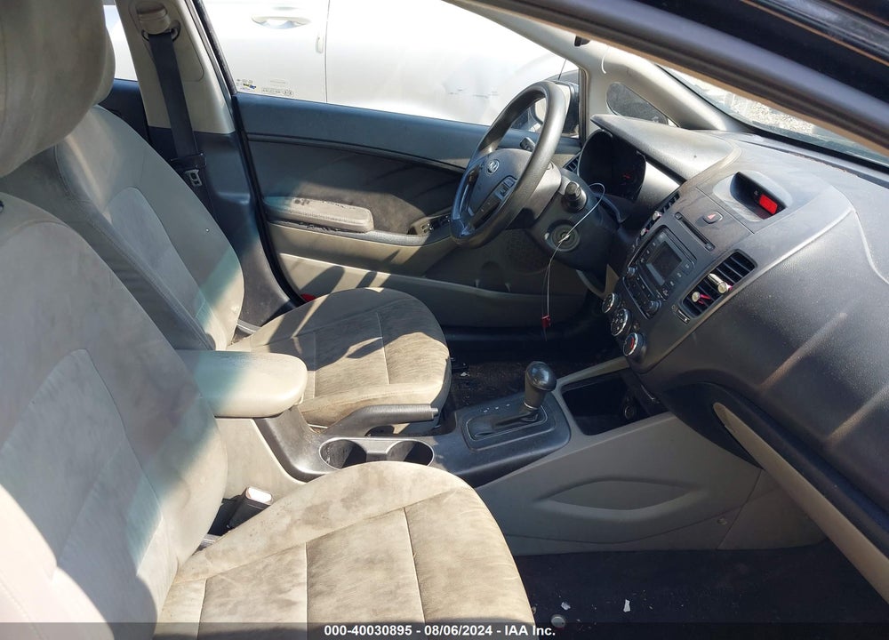 2015 KIA FORTE LX VIN: KNAFK4A63F5310604