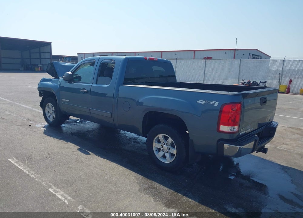 2011 GMC SIERRA 1500 SLE VIN: 1GTR2VE38BZ309960