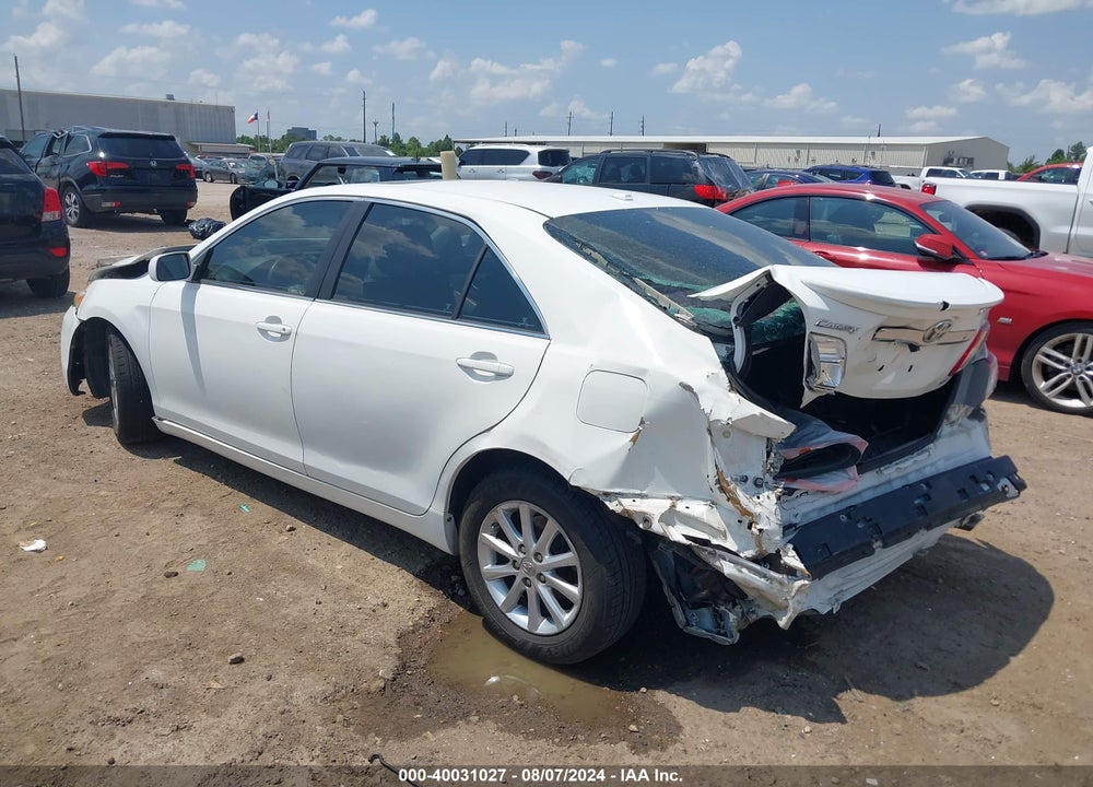 2011 TOYOTA CAMRY XLE VIN: 4T4BF3EK8BR177962