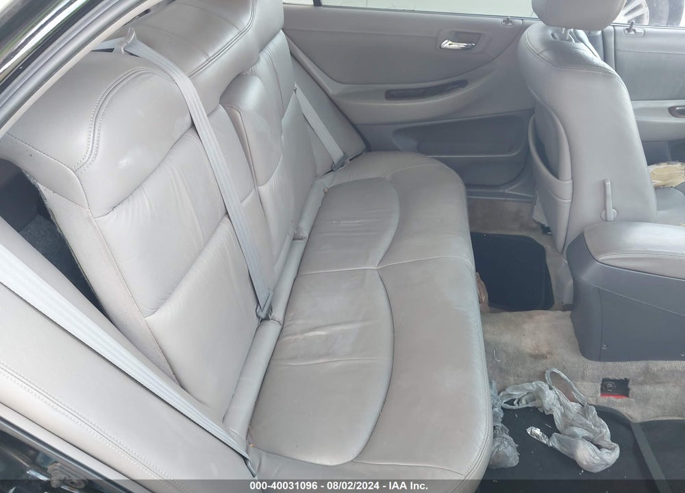 2002 HONDA ACCORD 3.0 EX VIN: 1HGCG16592A081600