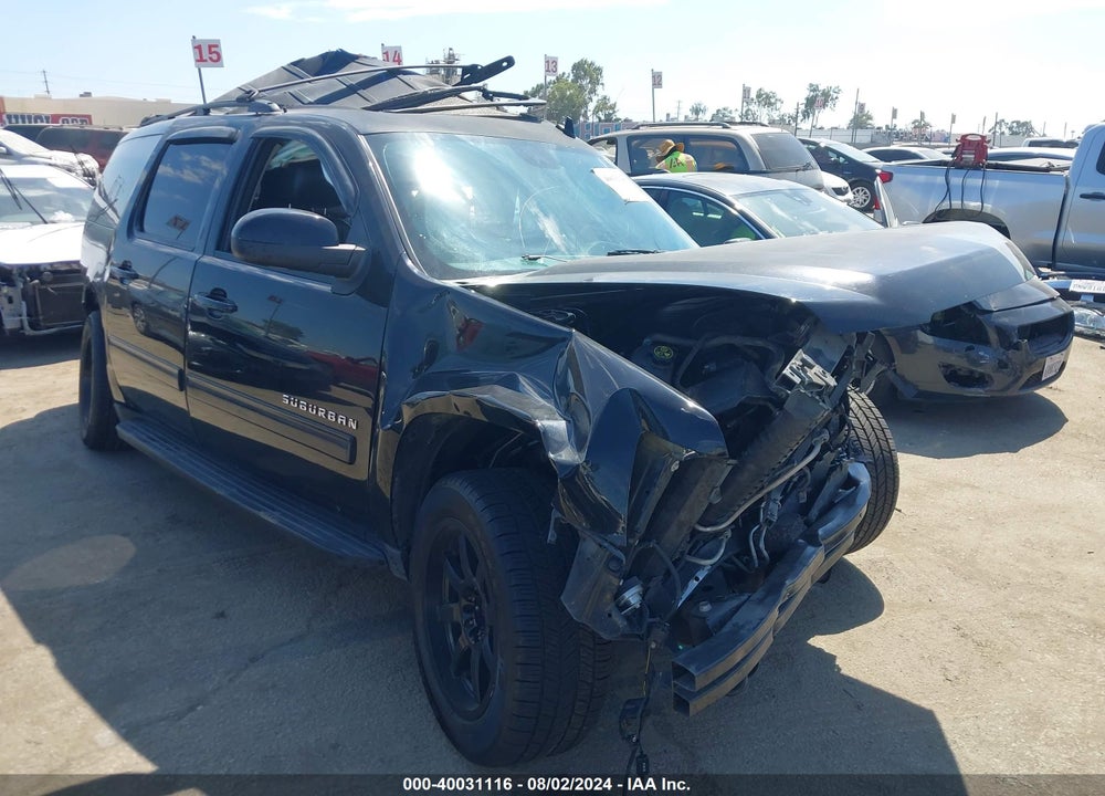 2013 CHEVROLET SUBURBAN 1500 LT VIN: 1GNSKJE76DR359635