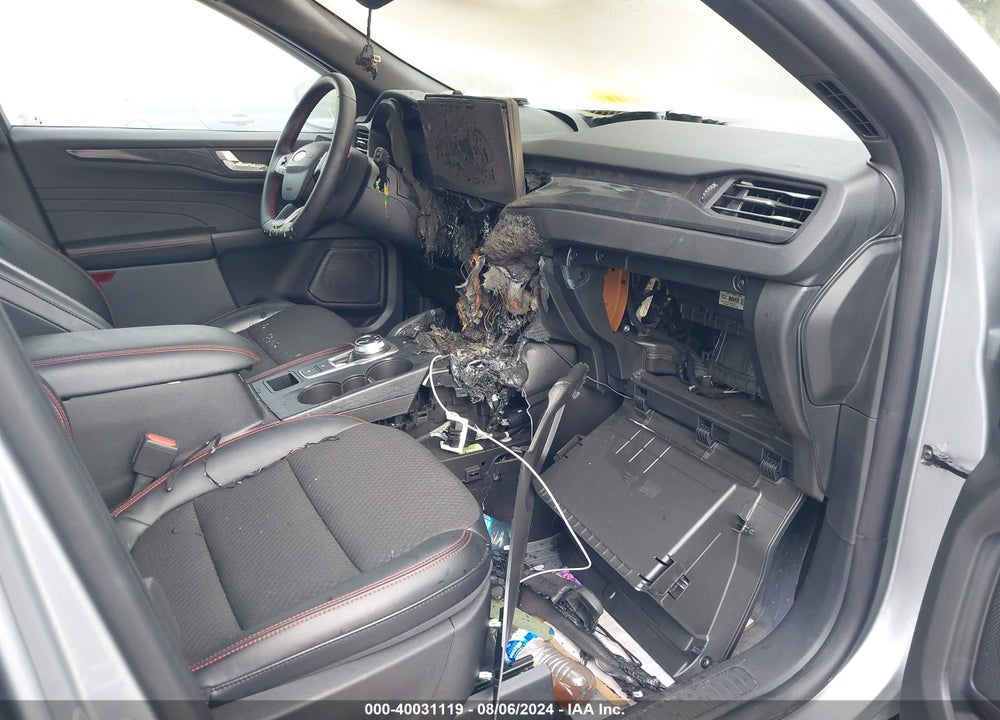 2023 FORD ESCAPE ST LINE VIN: 1FMCU0MNXPUA89839