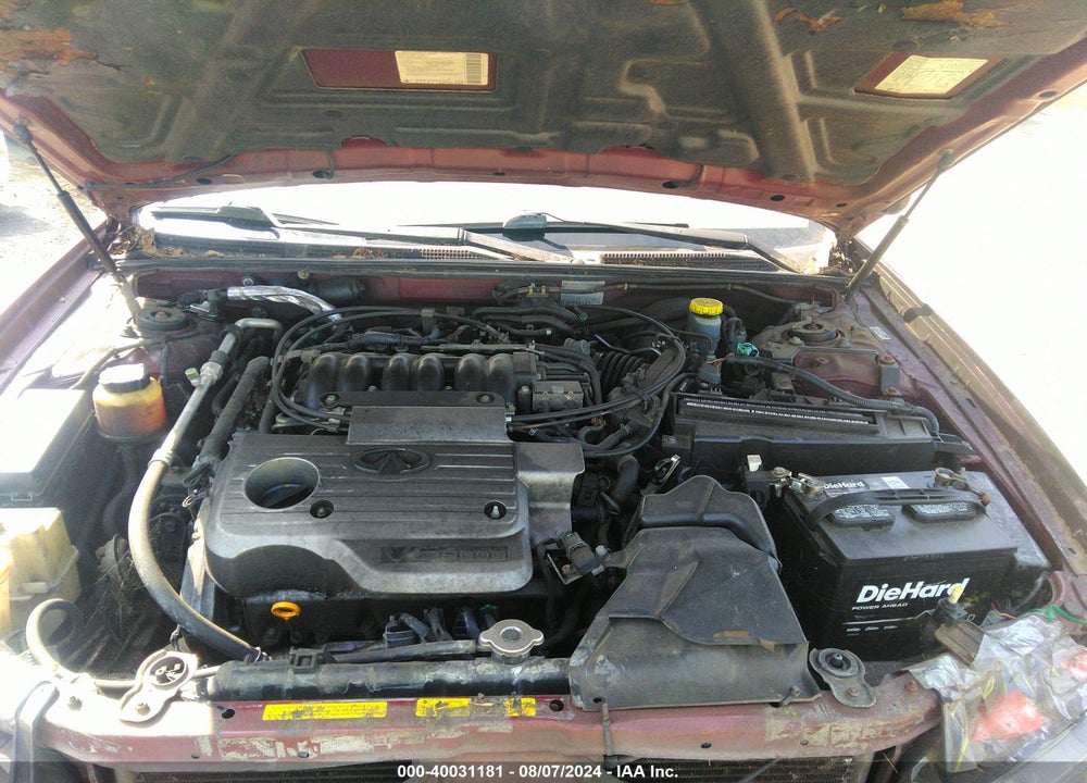 2000 INFINITI I30 LUXURY/TOURING VIN: JNKCA31A6YT108747