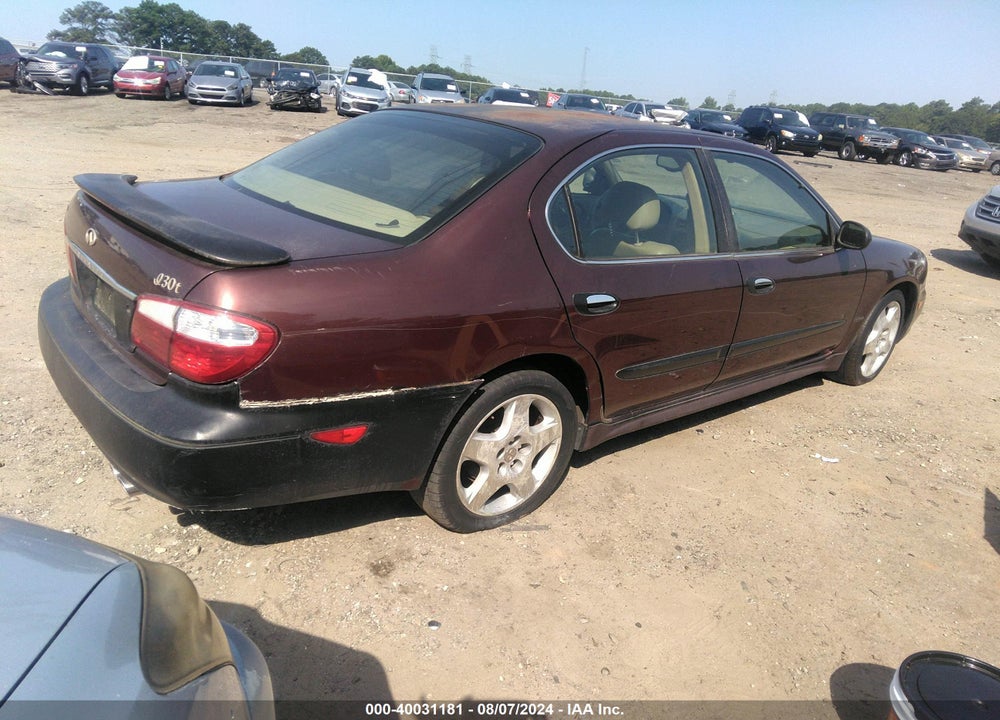 2000 INFINITI I30 LUXURY/TOURING VIN: JNKCA31A6YT108747