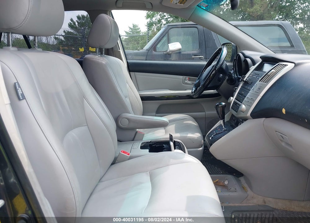 2005 LEXUS RX 330 VIN: JTJHA31U550088535