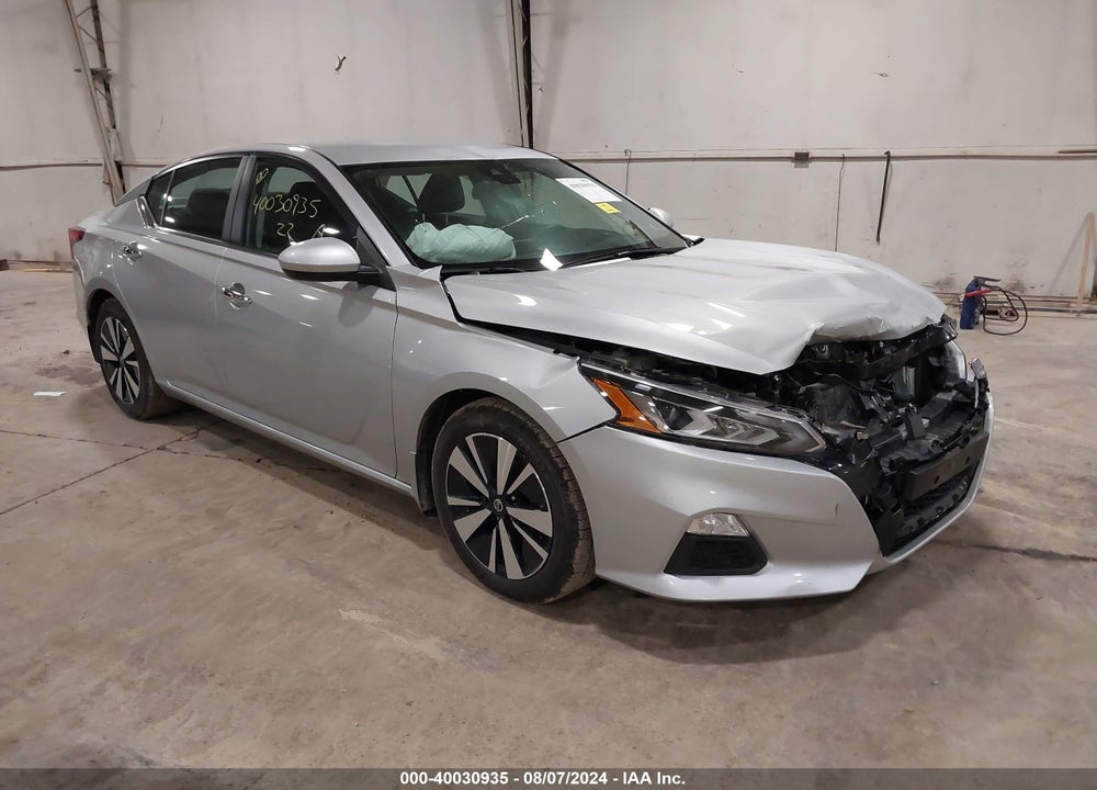 2022 NISSAN ALTIMA SV FWD VIN: 1N4BL4DV3NN369738