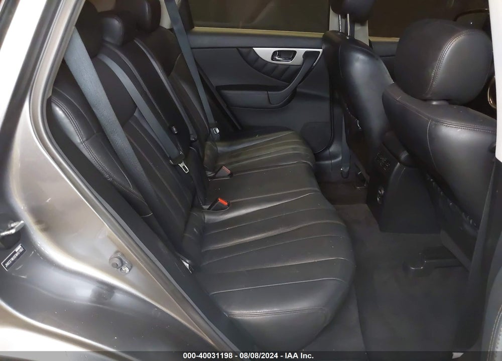 2014 INFINITI QX70 VIN: JN8CS1MU0EM451962