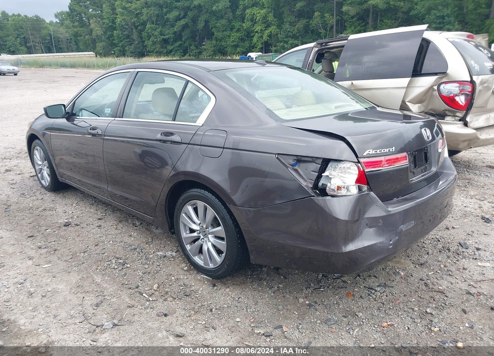 2011 HONDA ACCORD 2.4 EX-L VIN: 1HGCP2F88BA155136