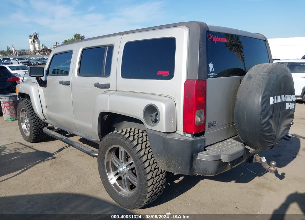 2006 HUMMER H3 SUV VIN: 5GTDN136468328534