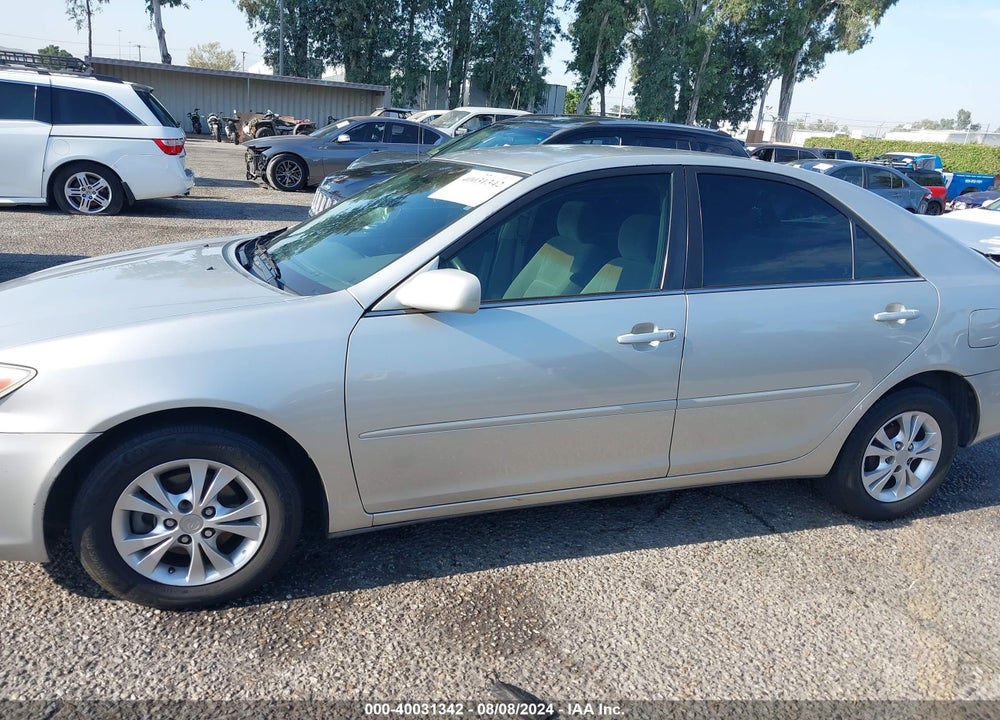 2004 TOYOTA CAMRY LE VIN: 4T1BE32K94U794923