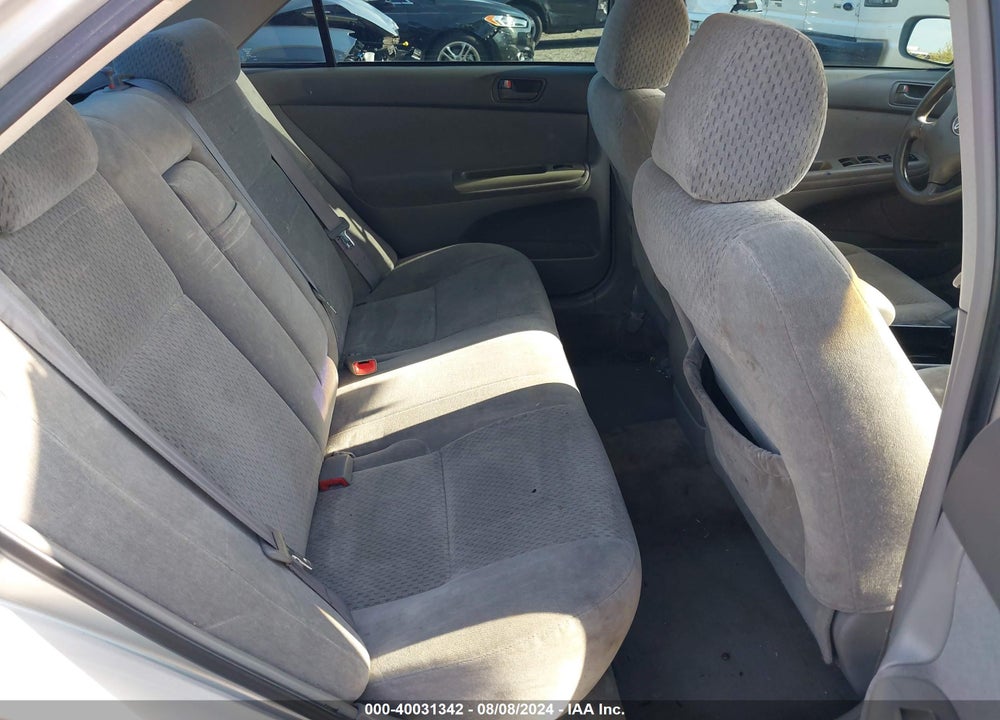 2004 TOYOTA CAMRY LE VIN: 4T1BE32K94U794923