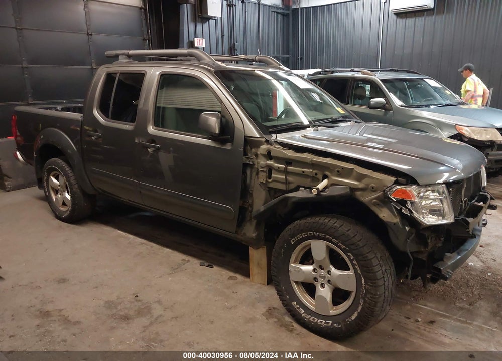 2008 NISSAN FRONTIER LE VIN: 1N6AD07W48C425408