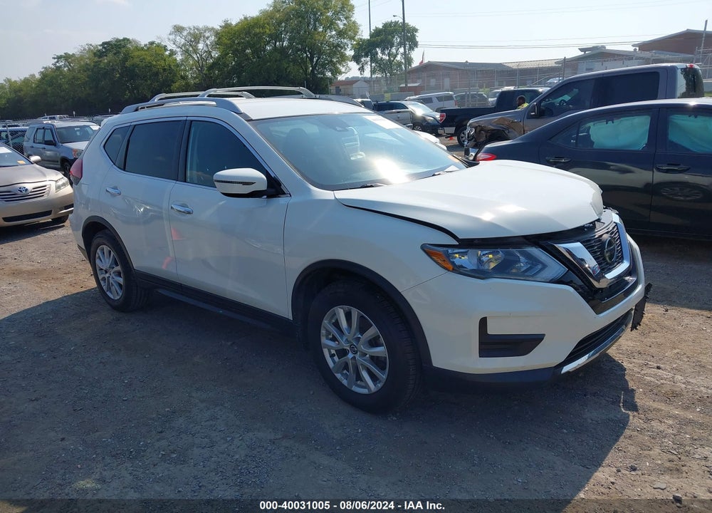 2019 NISSAN ROGUE S VIN: 5N1AT2MT2KC801618