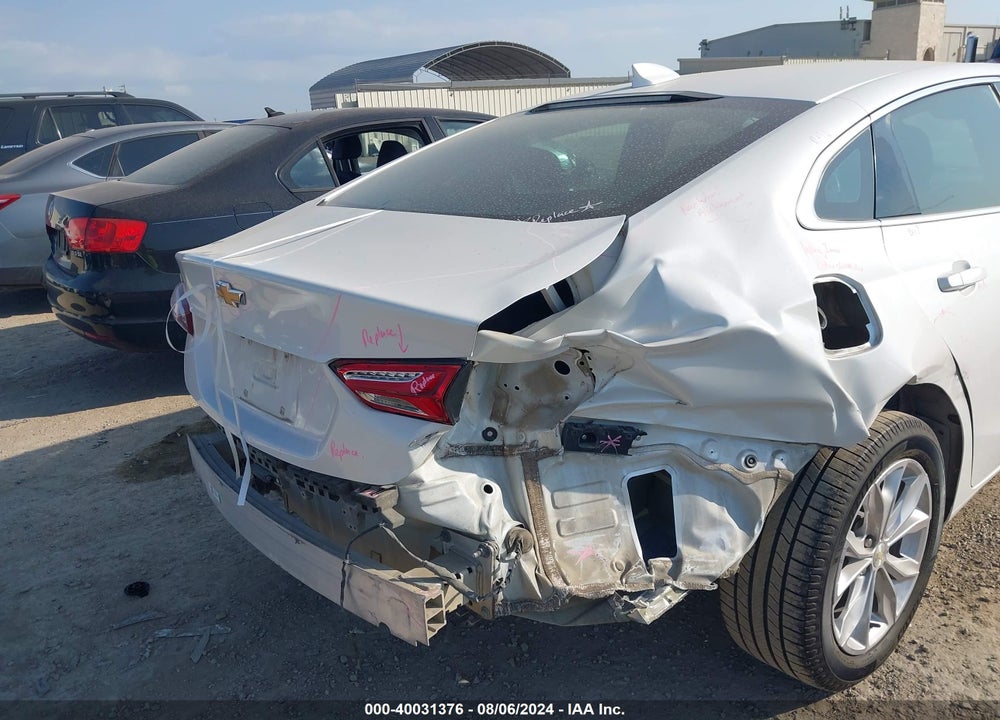 2019 CHEVROLET MALIBU LT VIN: 1G1ZD5ST3KF119556