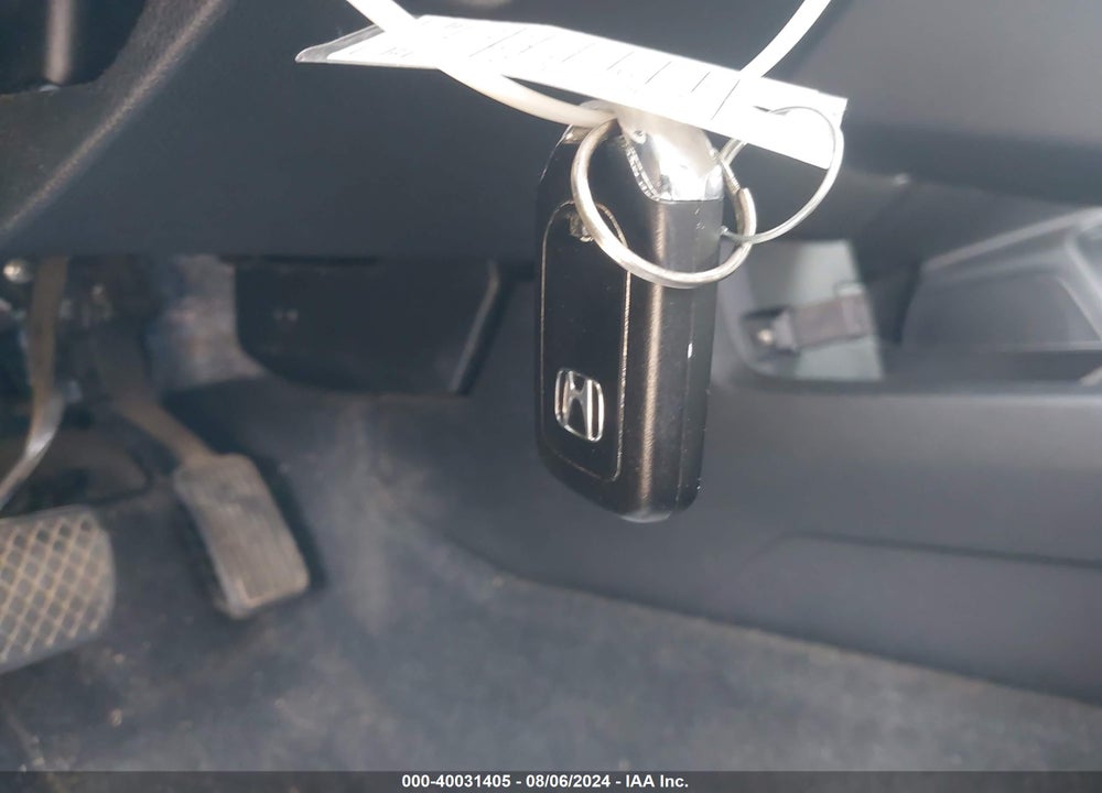 2018 HONDA CIVIC EX-L VIN: 2HGFC1F72JH643217